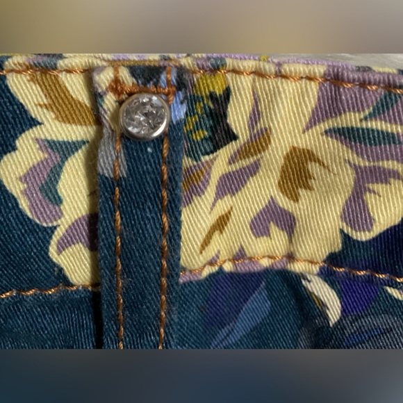 LIU.JO 🇮🇹 floral jeans - Picture 8 of 10